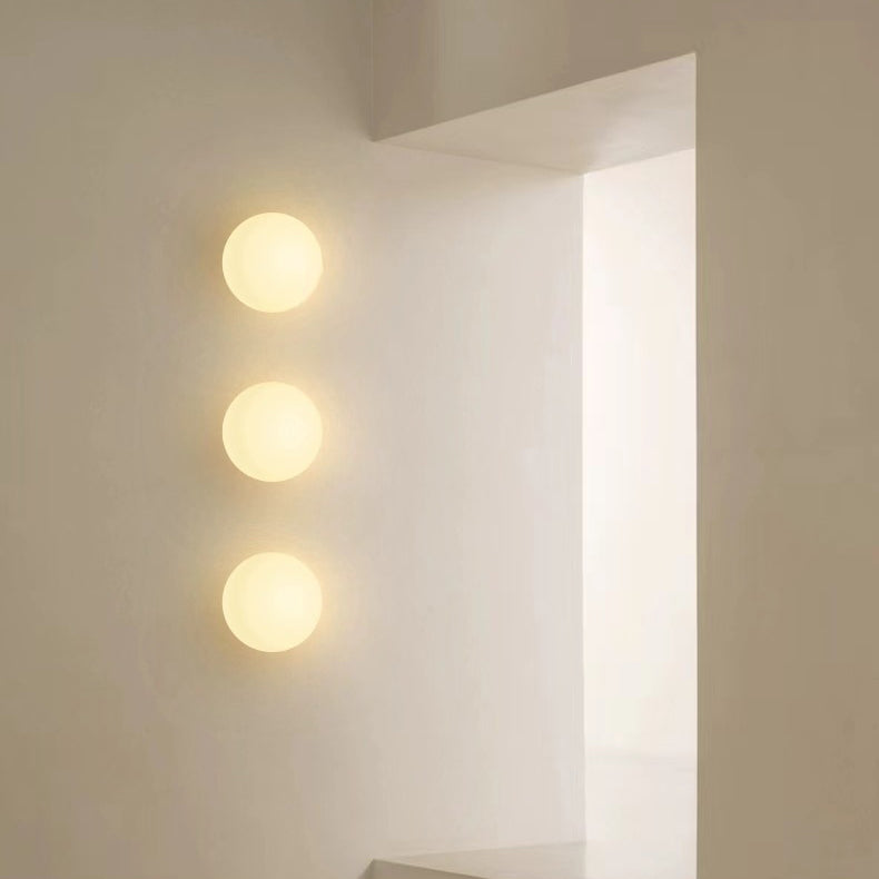 Modern Minimalist Orb Glass 1-Light Wall Sconce Lamp For